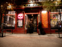 Cargar imagen en el visor de la galería, David Delgado Ruiz - [ #OffCommerce ] Cafe Central Madrid.