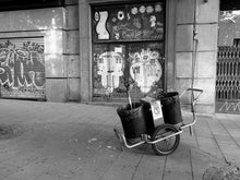 Laden Sie das Bild in den Galerie-Viewer, [ #OffCommerce ] Die Mauer.