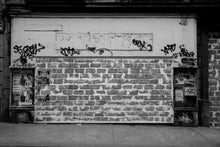 Laden Sie das Bild in den Galerie-Viewer, [ #OffCommerce ] Die Mauer.